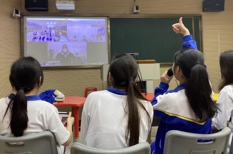 学生交流图片2.jpg