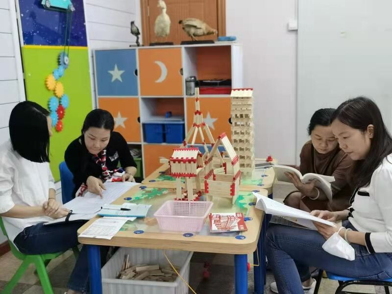 实现幼有优育_10