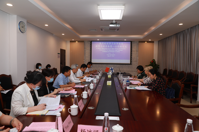 图5 5月 芬兰驻华教育参赞来访我市.jpg