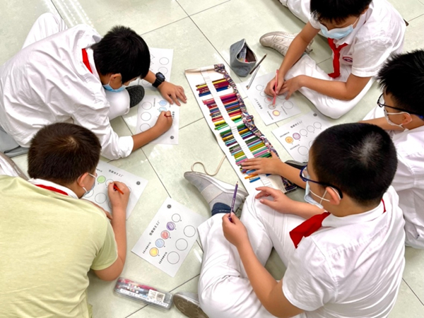 越秀区东山培正小学防疫心理疏导课堂.jpg