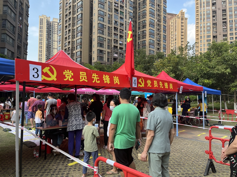 在现场协助核酸检测 (2)_副本.jpg